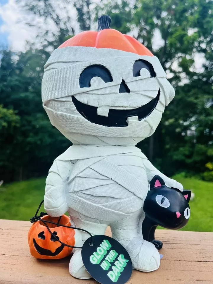 Mummy Figurine Pumpkin Holding Trick Or Treat Basket & Black Cat Glow In Dark