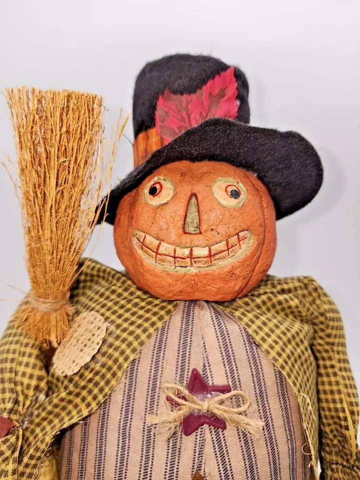 Primitive Style Jack-O- Lantern Pumpkin Head Scarecrow Couple Halloween Fall 14"